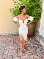 Laden Sie das Bild in den Galerie-Viewer, Pretty Little Fling
