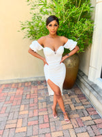 Laden Sie das Bild in den Galerie-Viewer, Pretty Little Fling
